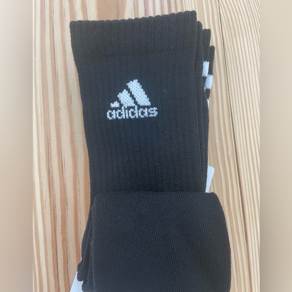 Adidas 2 pair BRAND NEW NEVER WORN socks women’s size 5-10 - Picture 2 of 3